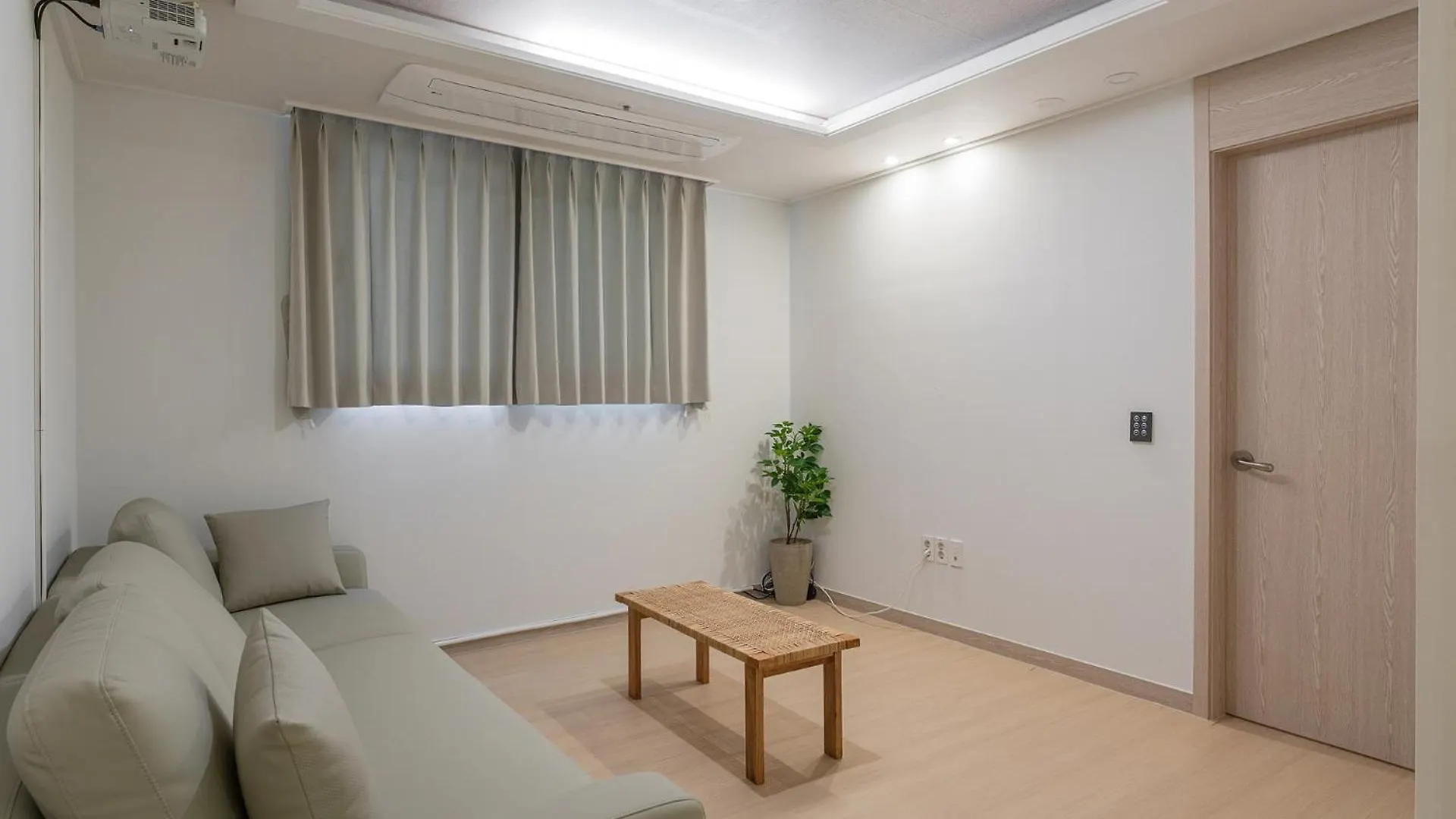 Marant Residence Hotel Busan Station 0*,  Sydkorea
